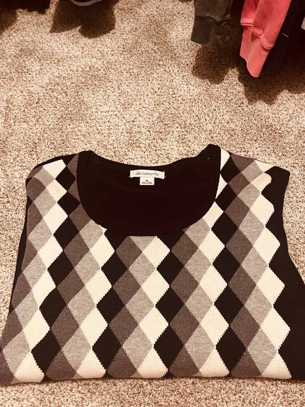Liz Claiborne Black, Gray & Cream Argyle Crewneck Sweater